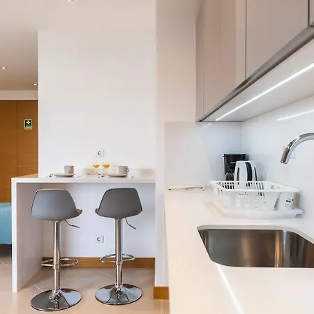 B61 - Galvao Apartment D In Lagos * Lagos