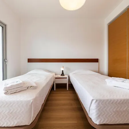 B61 - Galvao Apartment D In Lagos